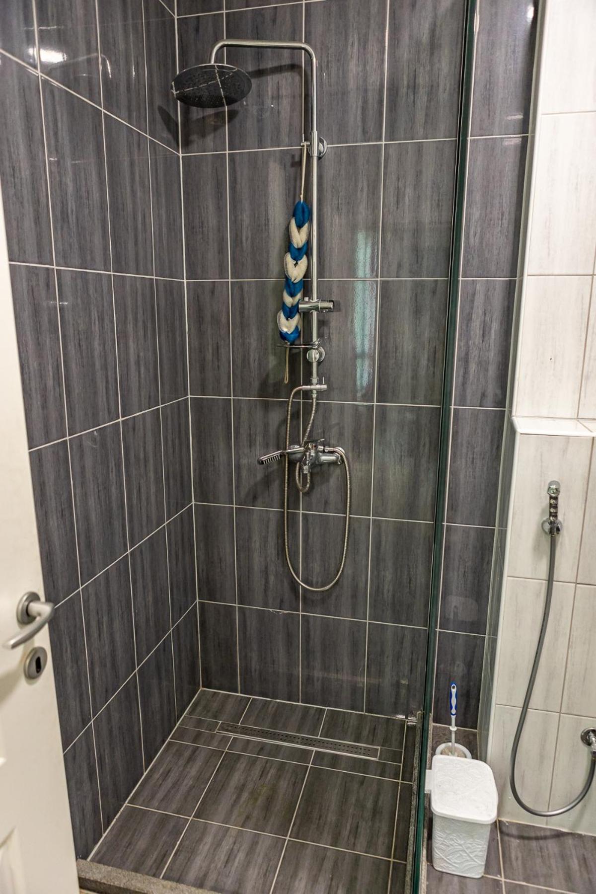 River Harmony Apartment Mostar Bagian luar foto